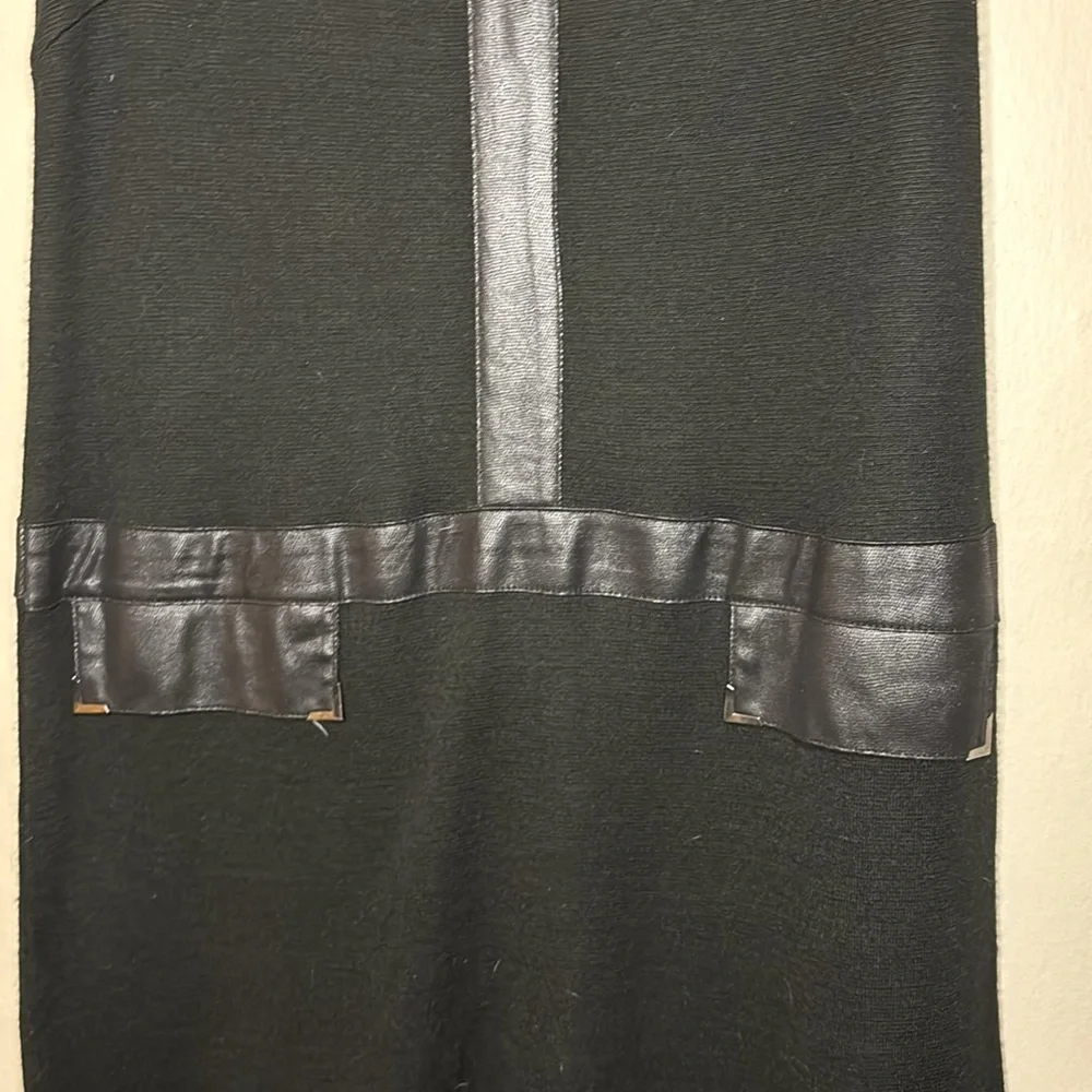 Tahari PL Dress - Picture 3 of 5